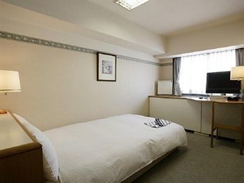 アパホテル　東京大島 3*